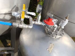 ΔΕΞΑΜΕΝΕΣ ΑΝΟΞΕΙΔΩΤΕΣ ΚΑΘΕΤΕΣ ΧΩΡΙΤΗΚΟΤΗΤΑΣ 3,50 + 3,50 κυβ  ΜΕ ΔΕΞΑΜΕΝΗ ΑΖΩΤΟΥ 0,20 κυβ (μεταχειρισμένη)-thumb-9
