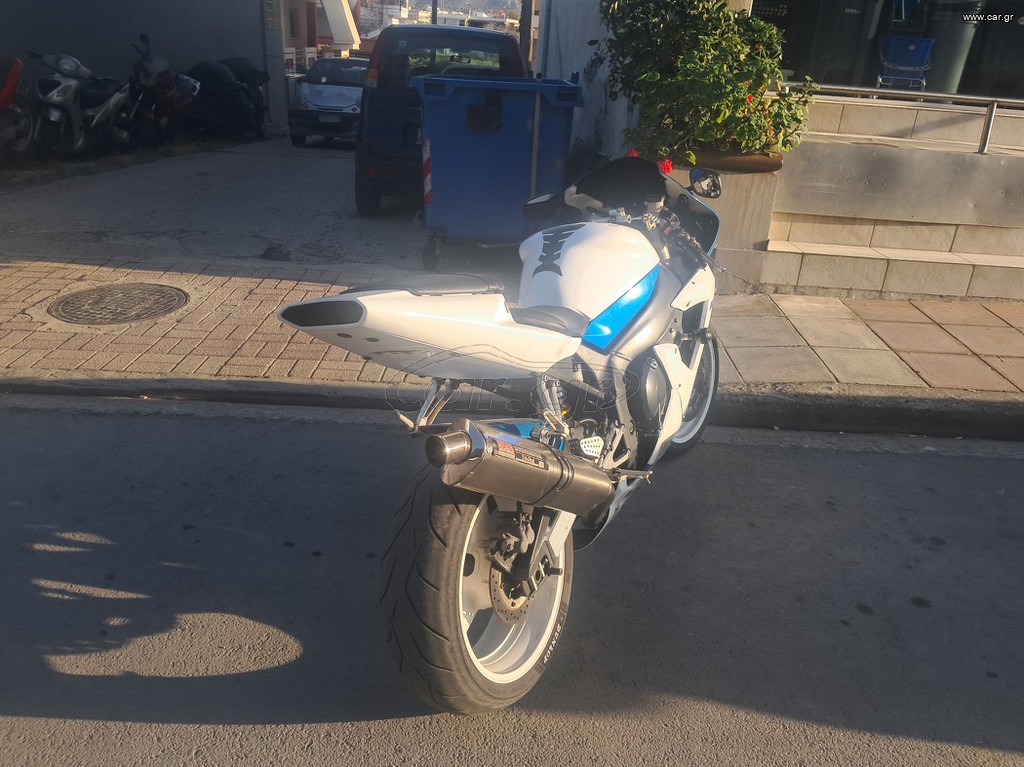 Yamaha YZF-R1 2003