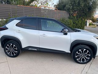 Toyota Yaris Cross 2024 4WD STYLE BI TONE PANORAMA ΕΛΛΗΝΙΚΟ