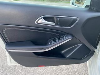Mercedes-Benz A 180 2016 URBAN FACELIFT-thumb-11