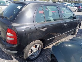 Skoda Fabia 2001 1.4 16V 101HP-thumb-1