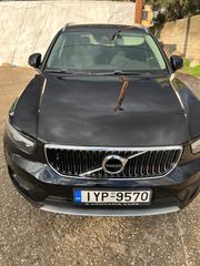 Volvo XC40 2020 T3 MOMENTUM GEARTRONIC