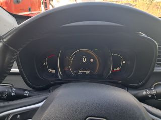 Renault Kadjar 2016 ENERGY DCI 130 4WD-thumb-36