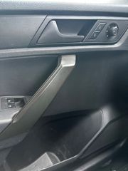 Volkswagen Caddy Maxi 2018-thumb-9