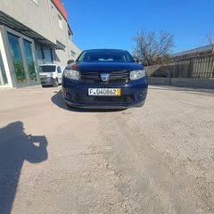 Dacia Sandero 2016-thumb-4