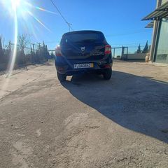 Dacia Sandero 2016-thumb-7