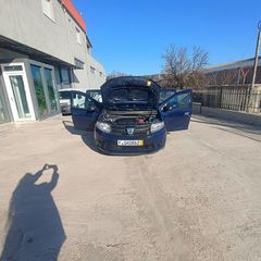 Dacia Sandero 2016-thumb-10