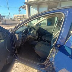 Dacia Sandero 2016-thumb-18