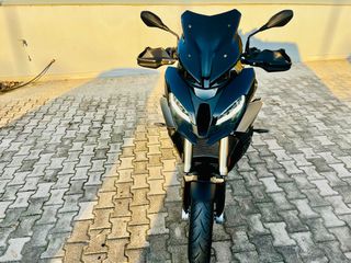 Bmw S 1000 XR 2022 TRIPLE BLACK ΣΕ ΚΑΤΑΣΤΑΣΗ ΒΙΤΡΙΝΑΣ-thumb-3