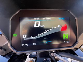 Bmw S 1000 XR 2022 TRIPLE BLACK ΣΕ ΚΑΤΑΣΤΑΣΗ ΒΙΤΡΙΝΑΣ-thumb-7