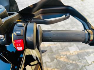 Bmw S 1000 XR 2022 TRIPLE BLACK ΣΕ ΚΑΤΑΣΤΑΣΗ ΒΙΤΡΙΝΑΣ-thumb-34