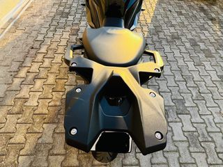 Bmw S 1000 XR 2022 TRIPLE BLACK ΣΕ ΚΑΤΑΣΤΑΣΗ ΒΙΤΡΙΝΑΣ-thumb-32