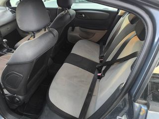 Citroen C4 2005 ELEGANCE 1.4-thumb-9