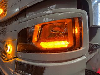 Scania S φαναρια-thumb-2