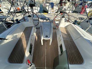 Jeanneau 2009 Sun Odyssey 42i-thumb-1