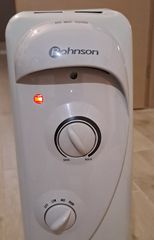 Rohnson Καλοριφέρ Λαδιού με 9 Φέτες 2000W