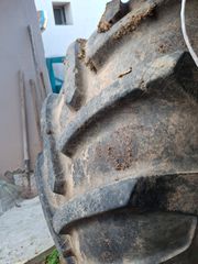 Michelin mega x bib Radial-thumb-1
