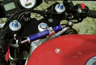 Toby αμορτισέρ Τιμονιού "Road" για Yamaha YZF-R6 1999 - 2000