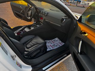 Audi TT 2008-thumb-9