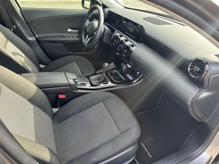 Mercedes-Benz A 180 2019 Amg line-thumb-41