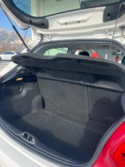 Peugeot 208 2015-thumb-15