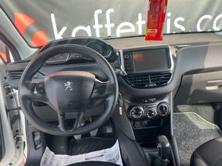 Peugeot 208 2015-thumb-9