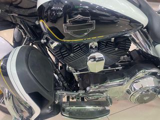 Harley Davidson Electra Glide 2014 Ultra Limited FLHTK-thumb-12