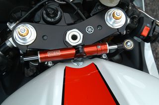 Toby αμορτισέρ Τιμονιού "Road" και "Racing" για Yamaha YZF-R6 2006 - 2007