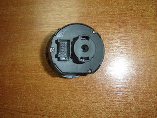 ΔΙΑΚΟΠΤΗΣ ΦΩΤΩΝ VW GOLF V '03-'08-thumb-1