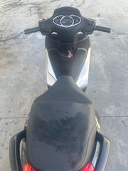 Piaggio Medley 150 2017 Sport-thumb-9
