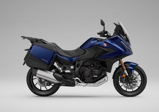 Honda NT 1100 2026 + ΔΩΡΟ + ΑΤΟΚΟΣ ΔΙΑΚΑΝΟΝΙΣΜΟΣ + ΕΤΟΙΜΟΠΑΡΑΔΟΤΟ-thumb-2