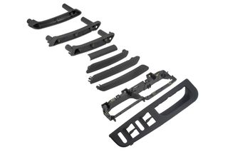 Σετ μπράτσα πόρτας για VW GOLF IV 1997-,BORA 1998-,PASSAT B5 1995-,B5 FL 2000- (OE: 3B0867172)