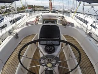 Bavaria 2007 37 CRUISER-thumb-1