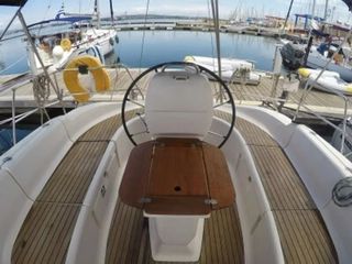 Bavaria 2007 37 CRUISER-thumb-2