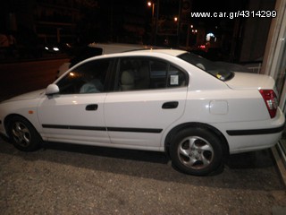 HYUNDAI ELANDRA 04-thumb-1