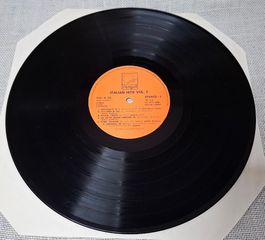 Various – Italian Hits Vol. 1   LP-thumb-2