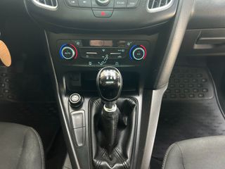 Ford Focus 2015 Ecoboost ST-thumb-23