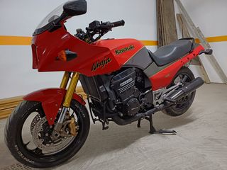 Kawasaki GPZ 900 R 1985