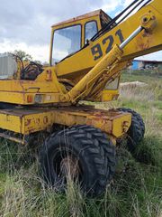 Εκσκαφέας Με Λάστιχα Liebherr 1986 921-thumb-1