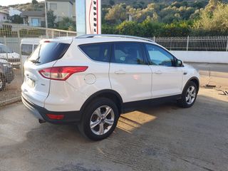 Ford Kuga 2014 Titanium-thumb-4