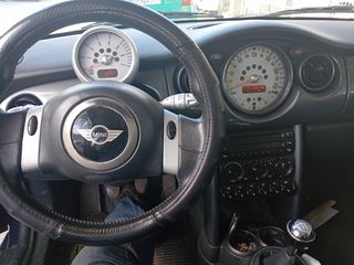 Mini Cooper 2006-thumb-4