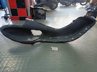 ΠΑΤΩΜΑ ΔΕΞΙ piaggio X 9
