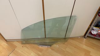 ΕΜΠΡΟΣ ΔΕΞΙ ΠΑΡΑΘΥΡΟ OPEL CORSA D