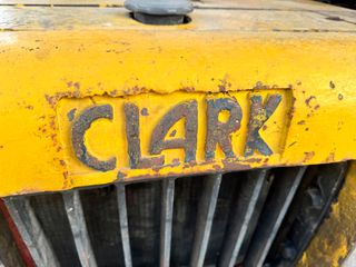 Clark 1990-thumb-4