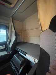 MAN 2017 TGX 18.460-thumb-15