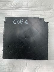 Ασφαλειοθηκη για VW Golf 6 2011