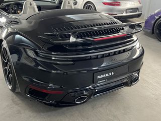 Porsche 911 2021 992 Turbo S Cabrio Sport Design Full Option-thumb-5