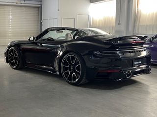 Porsche 911 2021 992 Turbo S Cabrio Sport Design Full Option-thumb-18
