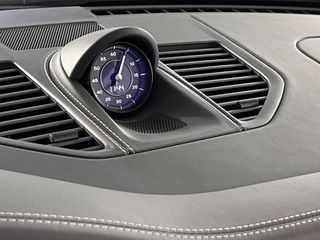 Porsche 911 2021 992 Turbo S Cabrio Sport Design Full Option-thumb-34