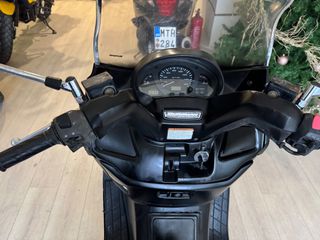 Suzuki Burgman 400 2003-thumb-5